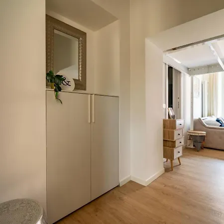 The Rent - Lovely Loft With Balcony Near Piazza Vetra Milano