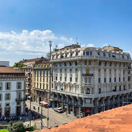 Exclusive Penthouse In Brera Διαμέρισμα
