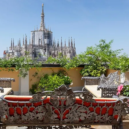 Luxury Attic Duomo 公寓 *