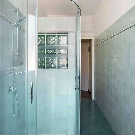 Apartment Beautiful Next To Sempione And Life - Viale Teodorico Milan