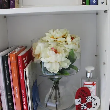 Apartamento Squisito In Stabile Vecchia Milán