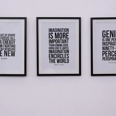 Unique In Center Mediolan