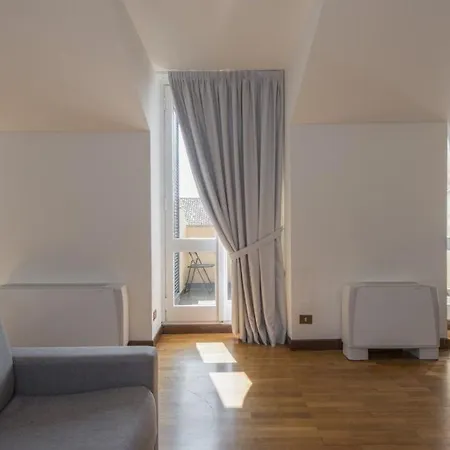 Appartement Royal - Centro Cadorna Milan