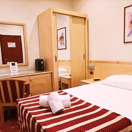 Fiorella Hotel Milan