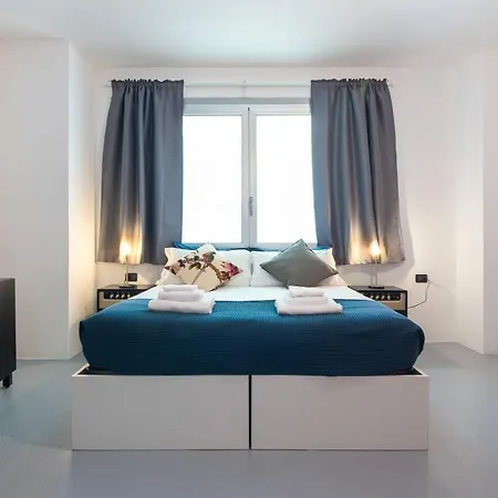 Bed & Breakfast Hemeras Boutique Homes - Large Apartment Near The Central Station Milán