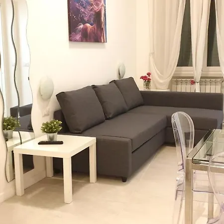 Apartamento Smart Station Milão