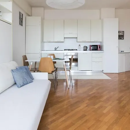 Italianway Easy - Biancamano 2 Apartament Mediolan