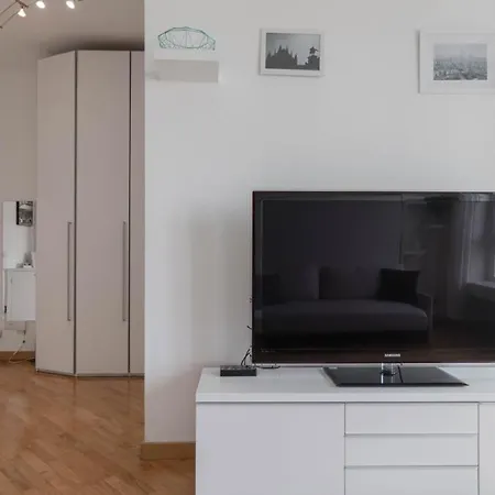 Italianway Easy - Biancamano 2 * Милан