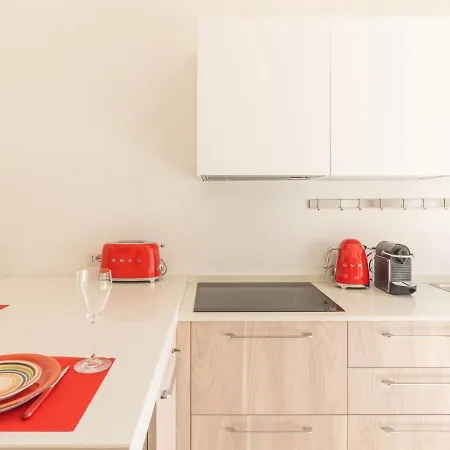 公寓 Cozy One-bedroom With 2 Balconies In Sempione District *