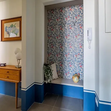 The Rent - Beautiful In Downtown Daire