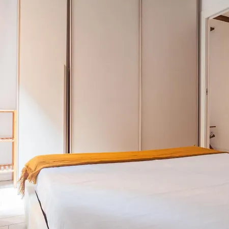 The Rent - Lovely One-bedroom In Porta Venezia *