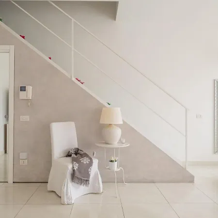 Apartment The Rent - Spacious With Balcony In Viale Monza Mailand