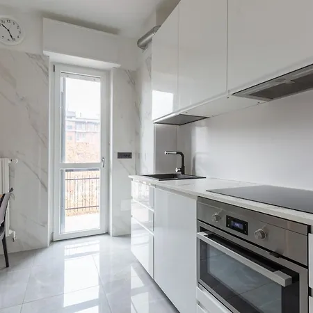 شقة Bnbutler - Largo Promessi Sposi - Moderno E Confortevole *