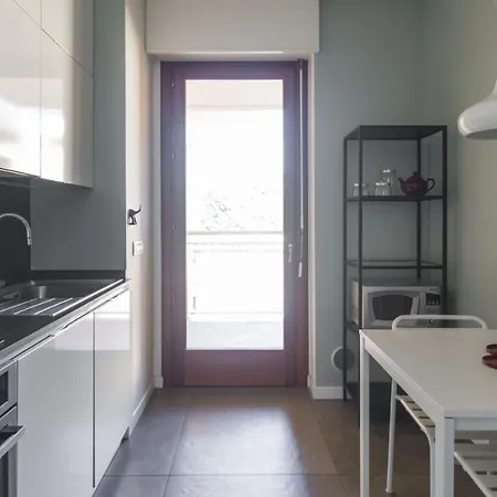 Italianway - Maffucci 50 * Milán