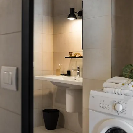 Aurum Citta Studi Mediolan