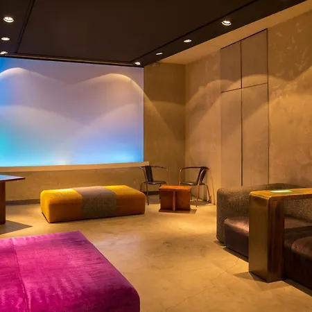 Straf, Milan, A Member Of Design 4*