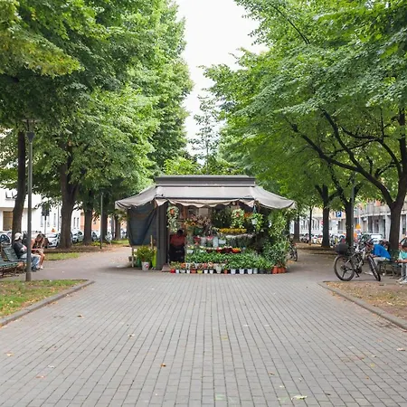 아파트 Wonderful Studio In Pta Romana 10 Mins From Duomo By Easylife *
