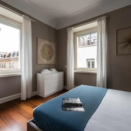 Apartment Heart San Sepolcro Duomo Milan