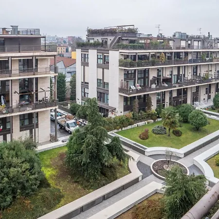 The Rent - Spacious With Balcony In Viale Monza Apartment *