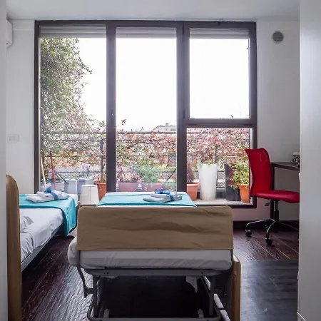 The Rent - Spacious With Balcony In Viale Monza * Mailand