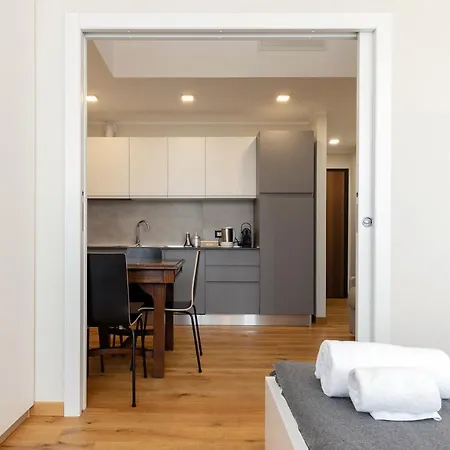 Retreats Cadorna Duomo Appartement Milan