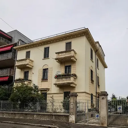 L'arche Comfort&relax, Sweet Via Eraclito Casa vacanze Milano