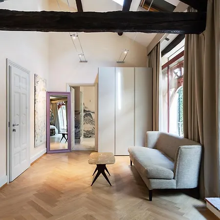 Galleria Vik - Townhouse Galleria - Small Luxury Of The World 5* Milano