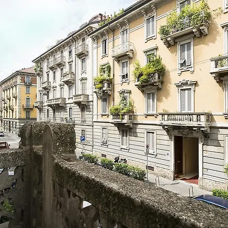 Apartman Via Ciro Menotti Halldis Apartment Milánó