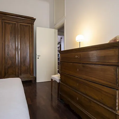 Via Ciro Menotti Halldis Apartment Милан