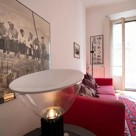 Via Ciro Menotti Halldis Apartment Apartman *