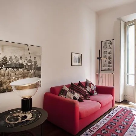 Via Ciro Menotti Halldis Apartment * Милан