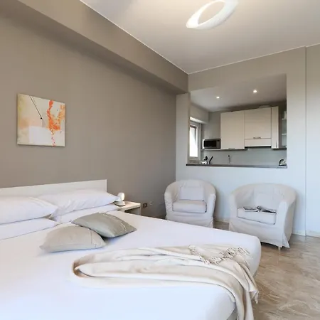 Contempora - Elvezia Park - Overlooking The Park - E53 아파트