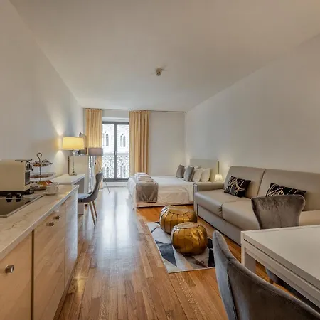 Royal - Centro Apartment Milan
