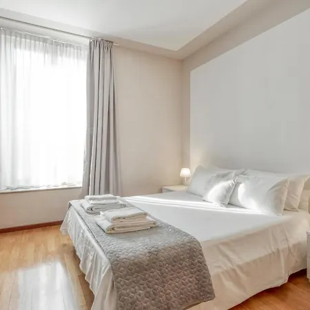 Royal - Centro Duomo Apartman