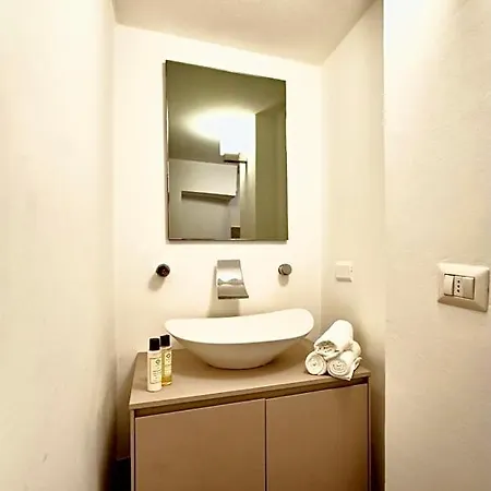 Grazioso Monolocale Nel Cuore Di Brera Appartement *