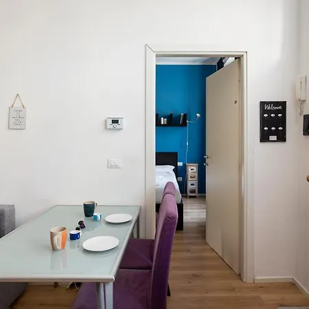 The Place, Your Place To Be - Via Tadino * Milán