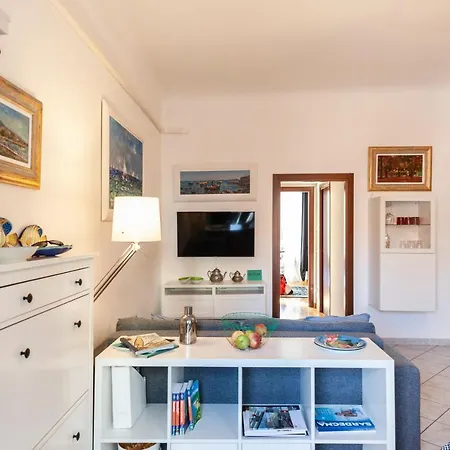 Gioia Home: A Due Passi Dalla Stazione E Con Posto Auto * Milan