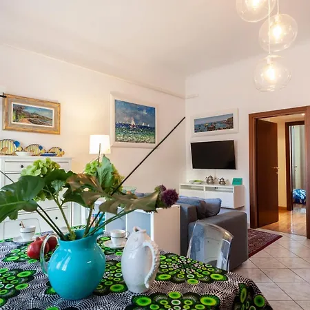 Gioia Home: A Due Passi Dalla Stazione E Con Posto Auto Apartment Milan