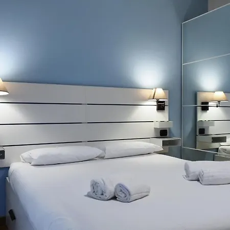 Apartman Primopiano - Via Pavia Milánó