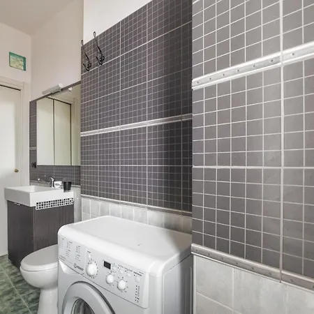 Apartment Pasteur Modern With Terrace! Milan