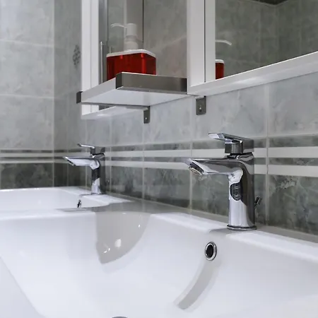 Apartman Primopiano - Via Pavia Milánó