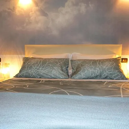 Nocleg ze śniadaniem And Porta Venezia 4*