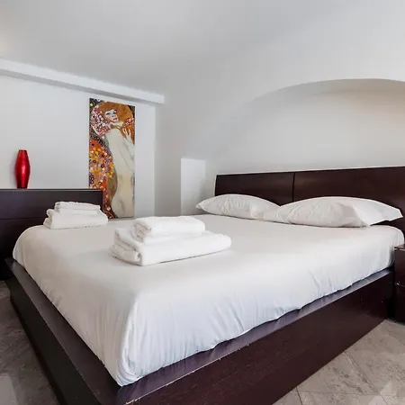 Διαμέρισμα Esclusivo Loft In Porta Romana, A 250m Dalla Bocconi *