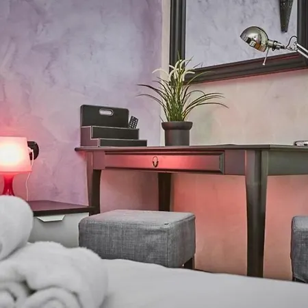Pezzotti The Grace By Halldis Apartment Milan