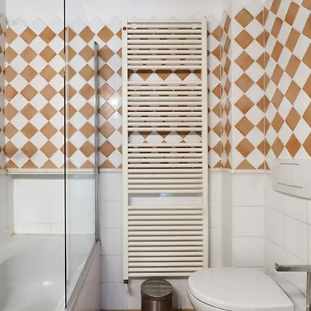 Mila Magenta Apartament