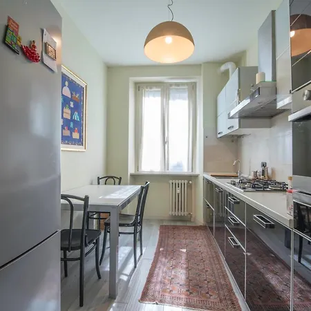 Daire Hostmate - - Boscovich - Stazione *