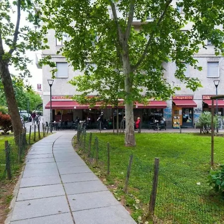 Bacone Liberty Vittoria By Halldis * ميلان