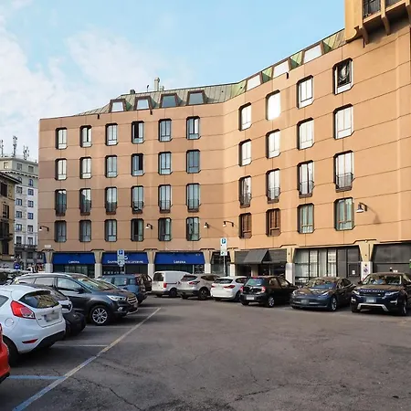 Duomo Luxury Vi 아파트