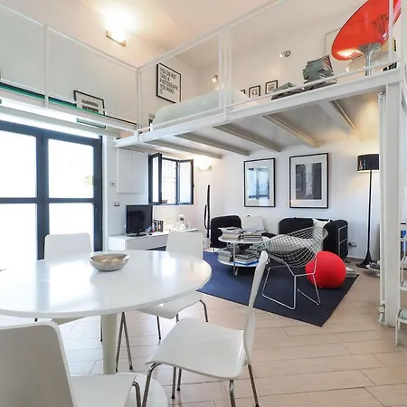 Primopiano - Xxii Marzo * Milão