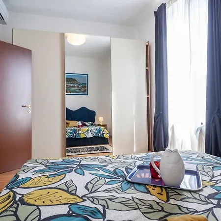 Gioia Home: A Due Passi Dalla Stazione E Con Posto Auto Apartment Milan